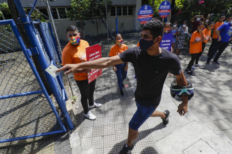 Assim como no primeiro dia de prova, no 2&ordm; dia &eacute; obrigat&oacute;rio levar documento de identifica&ccedil;&atilde;o original, com foto. N&atilde;o s&atilde;o aceitos documentos digitais