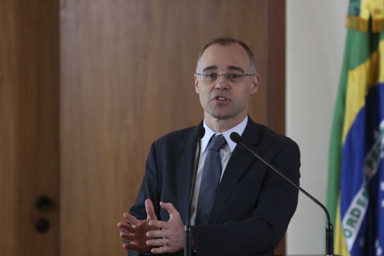 O advogado-geral da União, André Mendonça, participa do lançamento da Estratégia Nacional Integrada para a Desjudicialização da Previdência Social, no Supremo Tribunal Federal (STF)