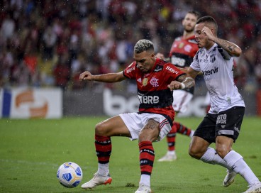 Ceará e Flamengo se enfrentam pelo Brasileirão 2022 hoje, 14; onde assistir ao vivo e horário do jogo 