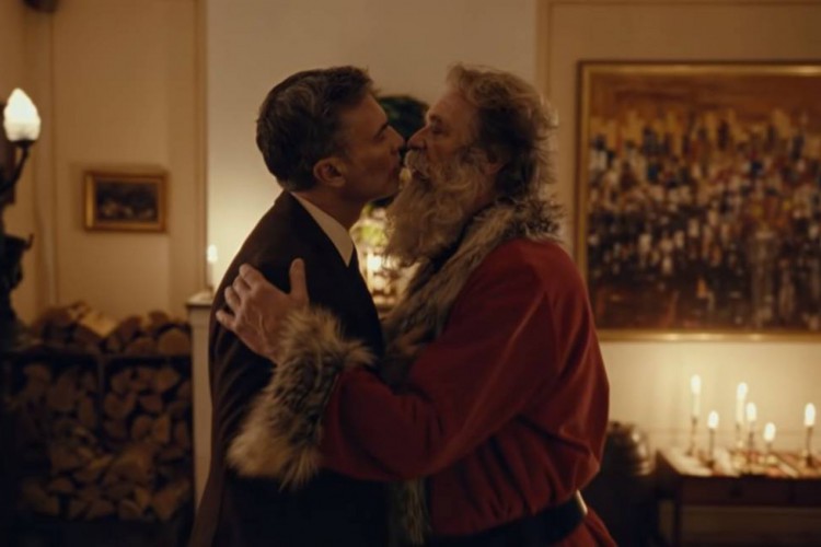 Campanha de Natal na Noruega tem Papai Noel gay