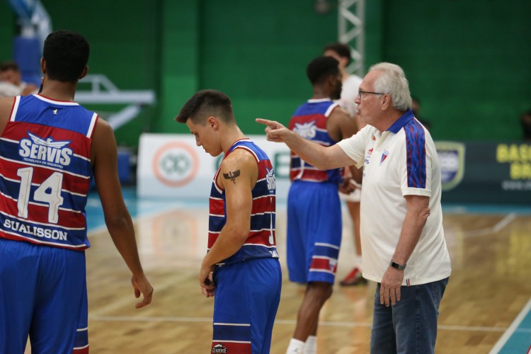 Fortaleza Basquete Cearense terminou a temporada regular do NBB na 14&ordf; coloca&ccedil;&atilde;o