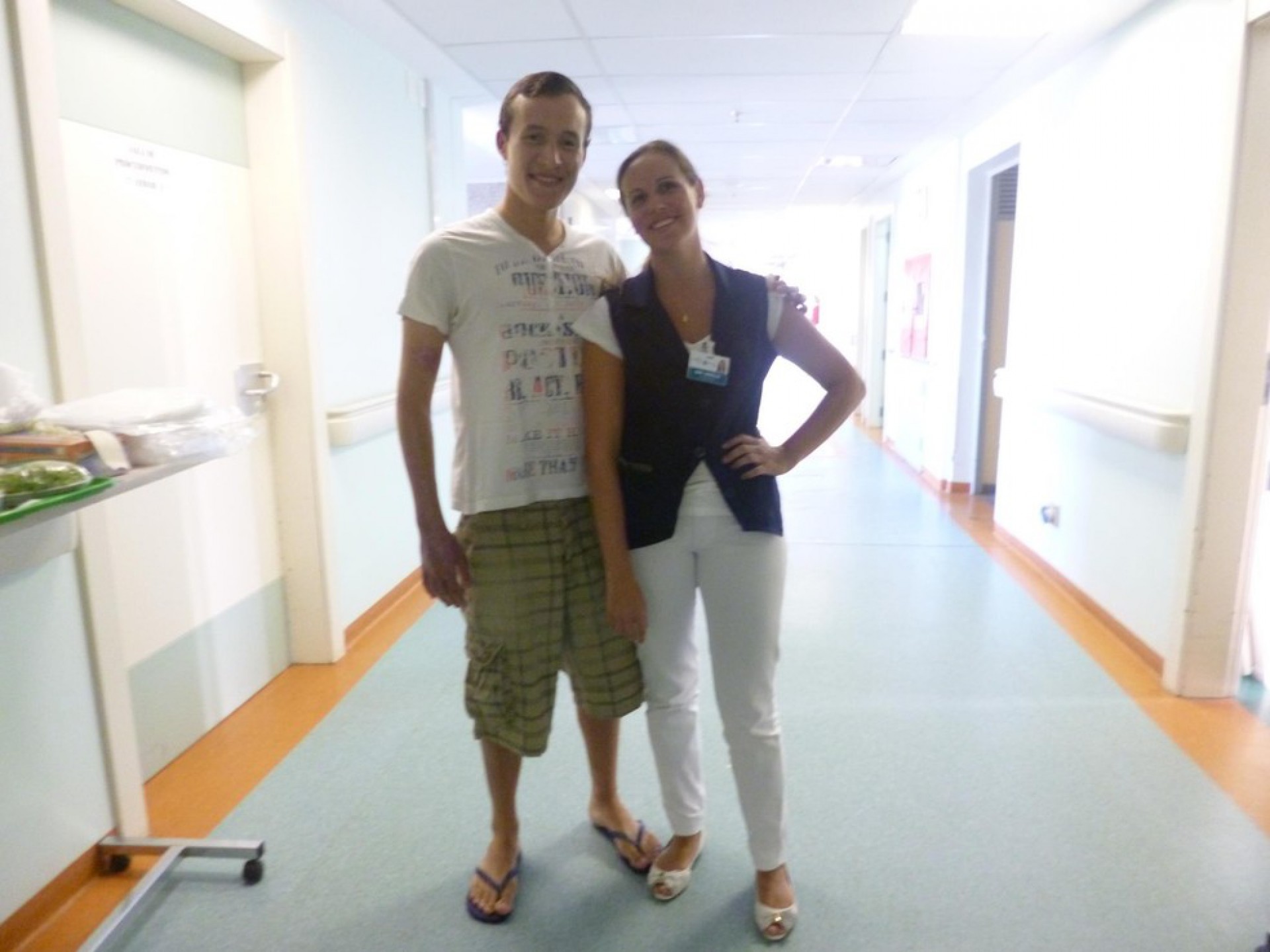 Emanuel e Mirélle se conheceram após o incêndio da Kiss no hospital onde ele ficou internado.