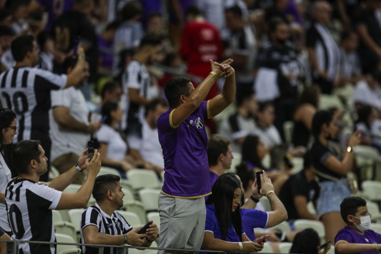 Cear&aacute; x Sampaio Corr&ecirc;a teve o maior p&uacute;blico do Cear&aacute; como mandante no ano de 2022