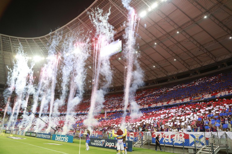 Fortaleza deve se despedir de temporada hist&oacute;rica com festa nas arquibancadas