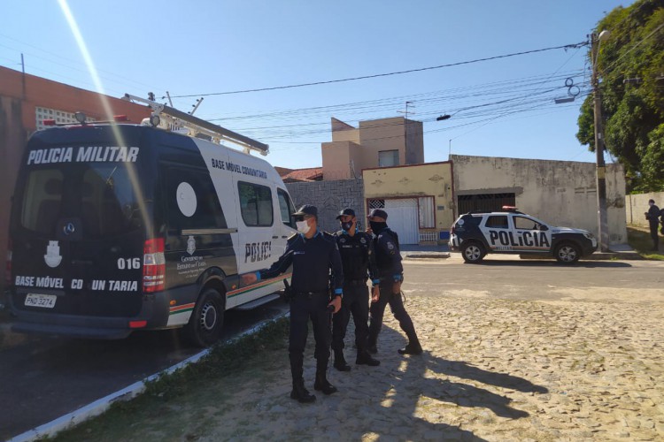 Base Móvel da Polícia Militar no bairro José de Alencar 