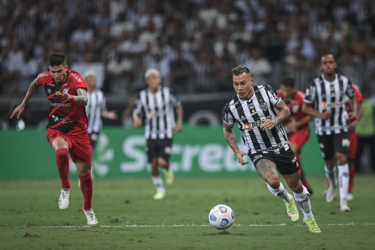 Athletico-PR x Atlético-MG pela final da Copa do Brasil 2021 é um dos destaques dos jogos de hoje, 15.