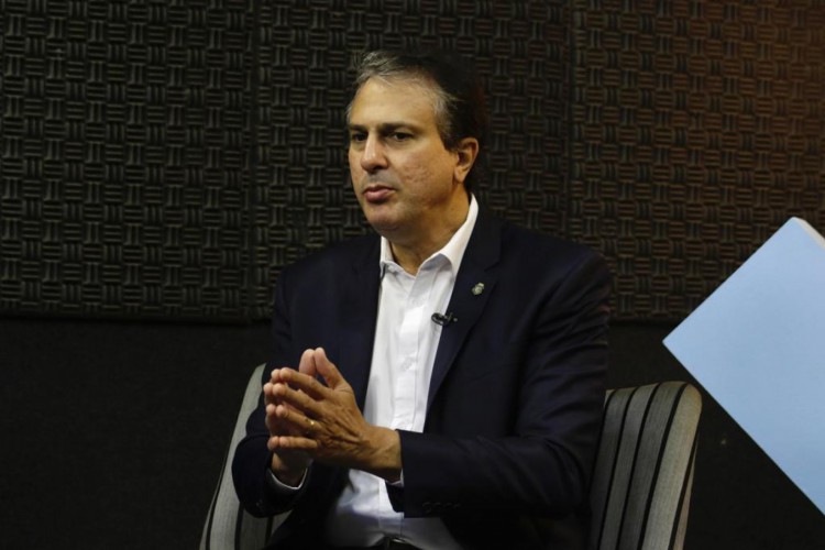 ￼CAMILO deverá se lançar como candidato 
do PT ao Senado