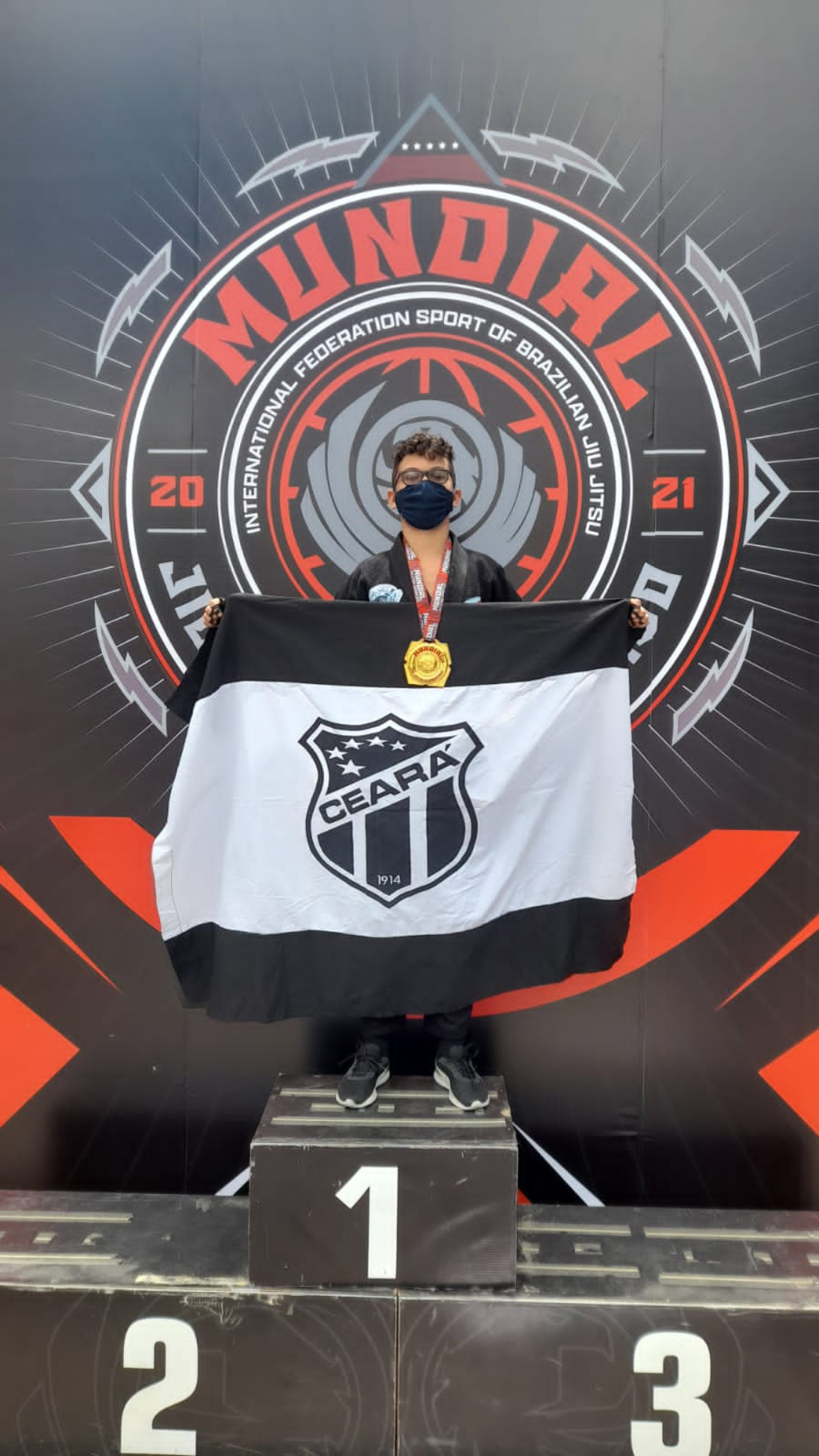 Cearense Guilherme Santos conquista medalha de ouro no Mundial de Jiu-Jitsu  Esportivo - Jogada - Diário do Nordeste