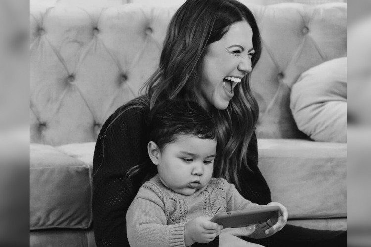  Influenciadora Sarah Poncio celebra aniversário de Josué e desabafa nas redes sociais após decisão judicial 