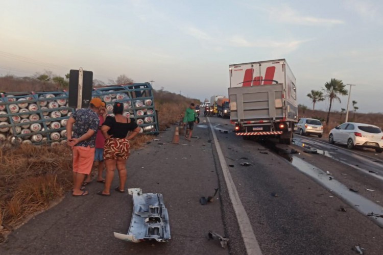 Acidente ocorreu no quilômetro 74 da BR 222