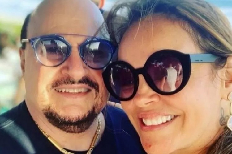 Elaine Soares Dias e Paulinho, vocalista do Roupa Nova, que morreu no final do ano passado após complicações causadas pela covid-19