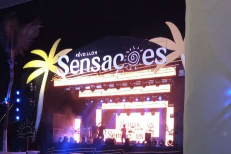 Local onde a festa seria realizada em uma barraca de praia. A interdição ocorreu após uma inspeção realizada pelo Corpo de Bombeiros Militar do Estado do Ceará (CBMCE)