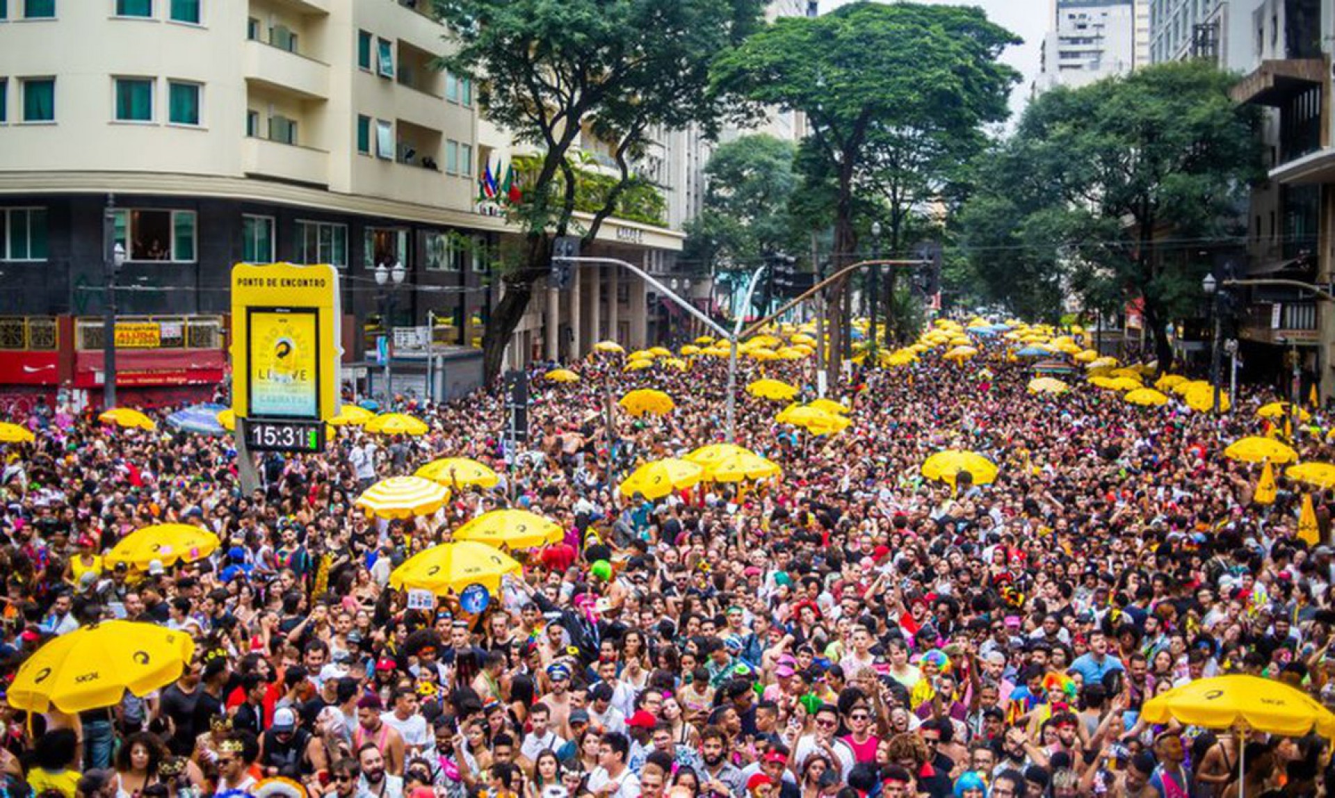 Prefeitura de São Paulo tinha autorizado 696 desfiles de rua no Carnaval 2022 (Foto: divulgação)