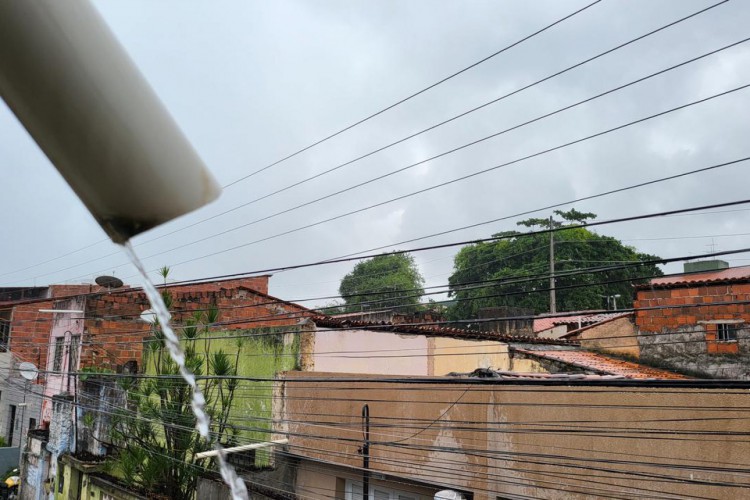 Manhã de chuva em Fortaleza