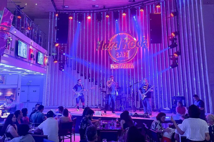 Banda O Verbo no Hard Rock Cafe Fortaleza