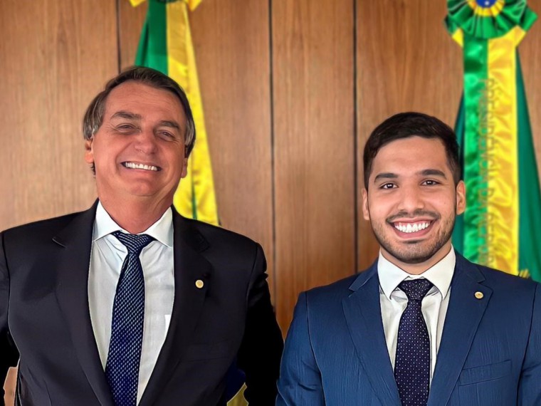 Deputado estadual André Fernandes esteve em Brasília e disse ter recebido uma garantia de Bolsonaro de que ele ficará com o comando do partido no Ceará(Foto: Divulgação)