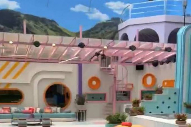 Boninho mostra spoiler da área externa da casa do Big Brother Brasil 22 (BBB 22)