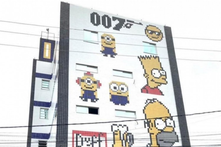 Prédio em Sobral-CE chama atenção pelas imagens de desenhos animados na fachada