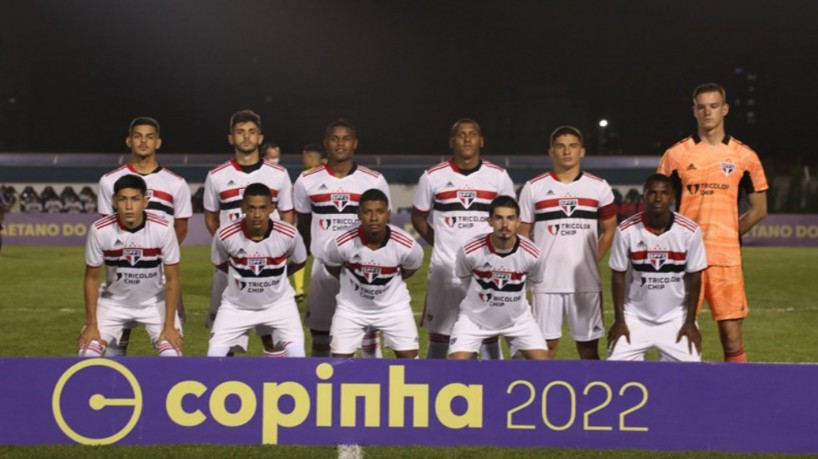 Onde assistir ao vivo e online o jogo do São Paulo hoje, domingo, 15; veja  horário