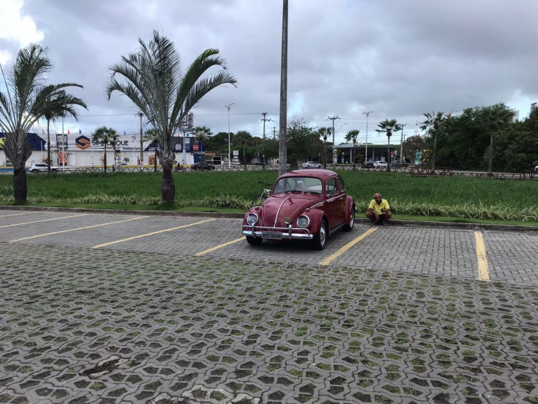 Apenas um Fusca compareceu a evento para celebrar o automóvel em Fortaleza