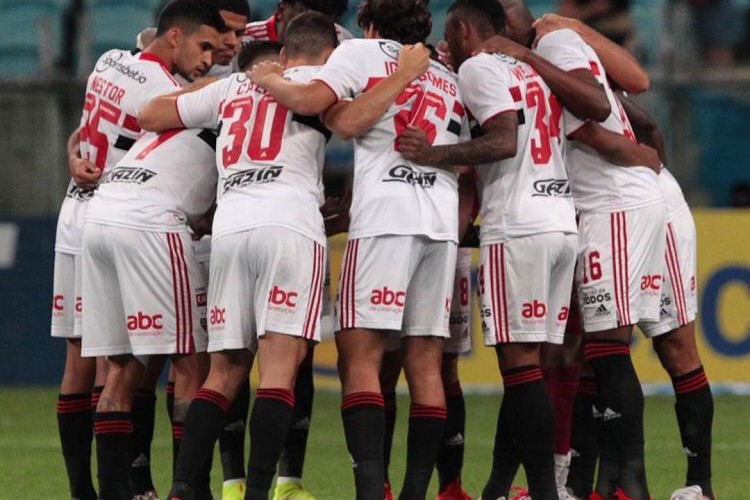 São Paulo encara o Vasco hoje, 17, pela Copinha 2022; veja onde assistir ao vivo ao jogo e horário