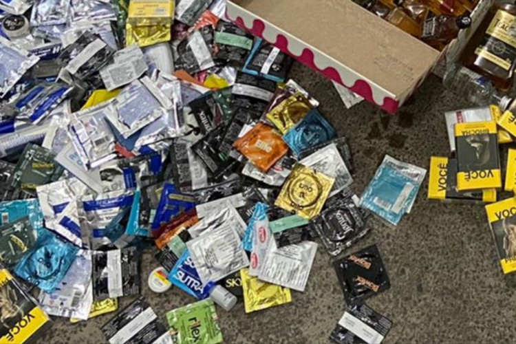 Material apreendido pela Polícia Militar 