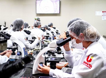 ￼ O CRESCIMENTO recente no número de médicos coincide com a abertura de escolas de medicina no Estado, principalmente no Interior 