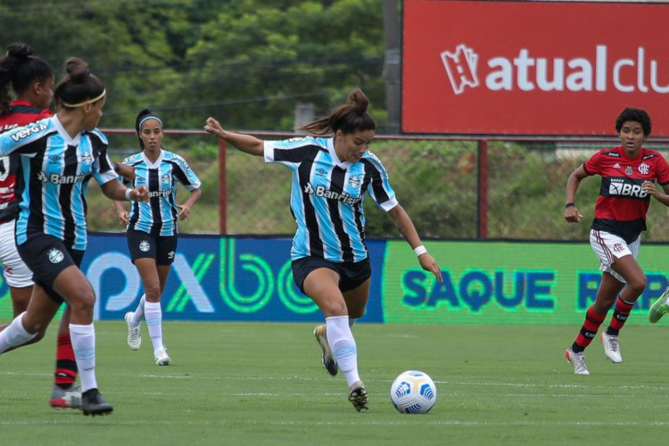 Supercopa feminina: Grêmio vence Flamengo e chega à final
