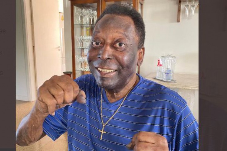Perfil oficial de Pelé no Twitter publicou foto do Rei do Futebol com uma mensagem; veja as últimas notícias do estado de saúde de hoje, 10/02