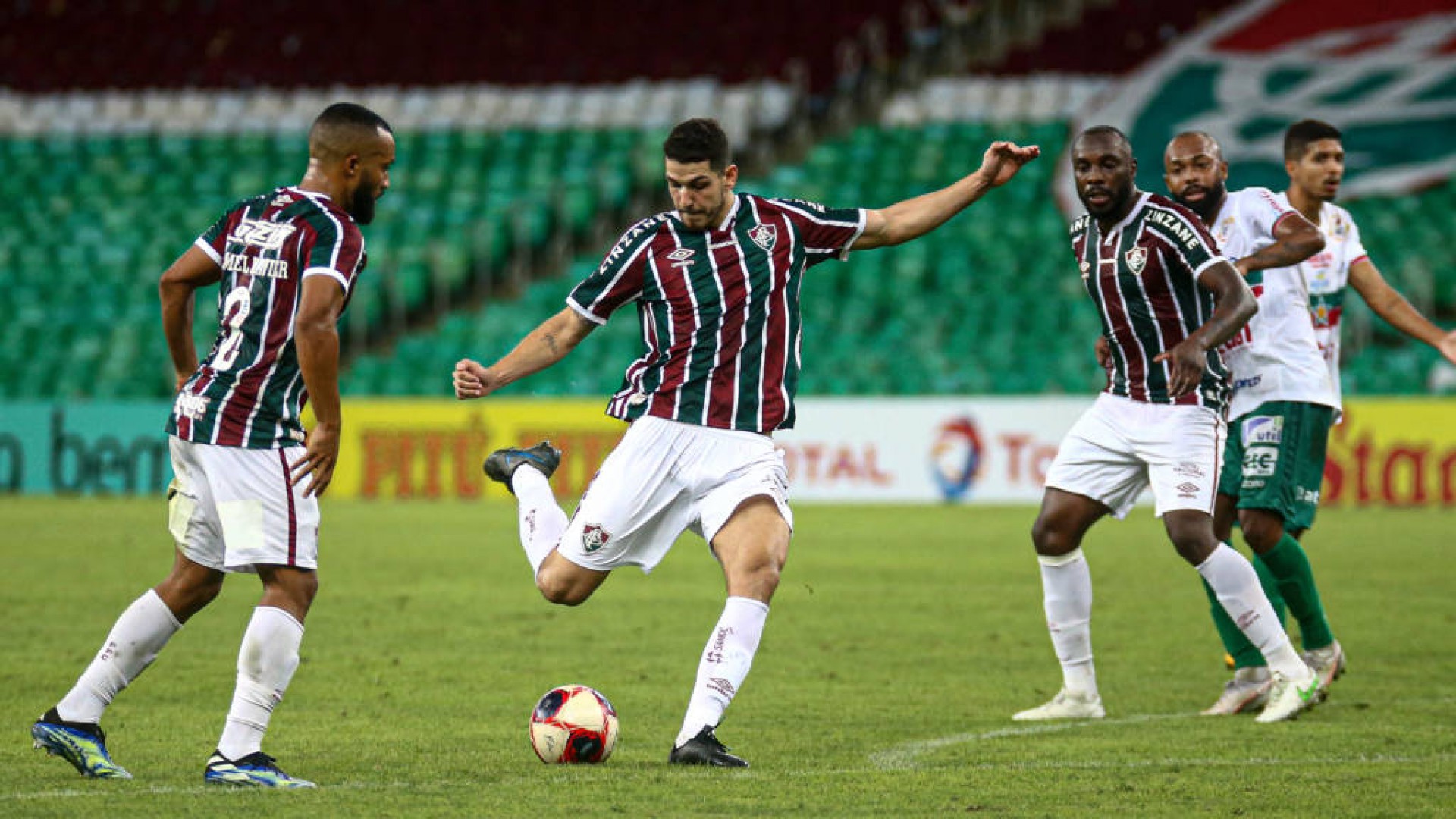 Após sair de Brasília, Fla-Flu será disputado no estádio Nilton