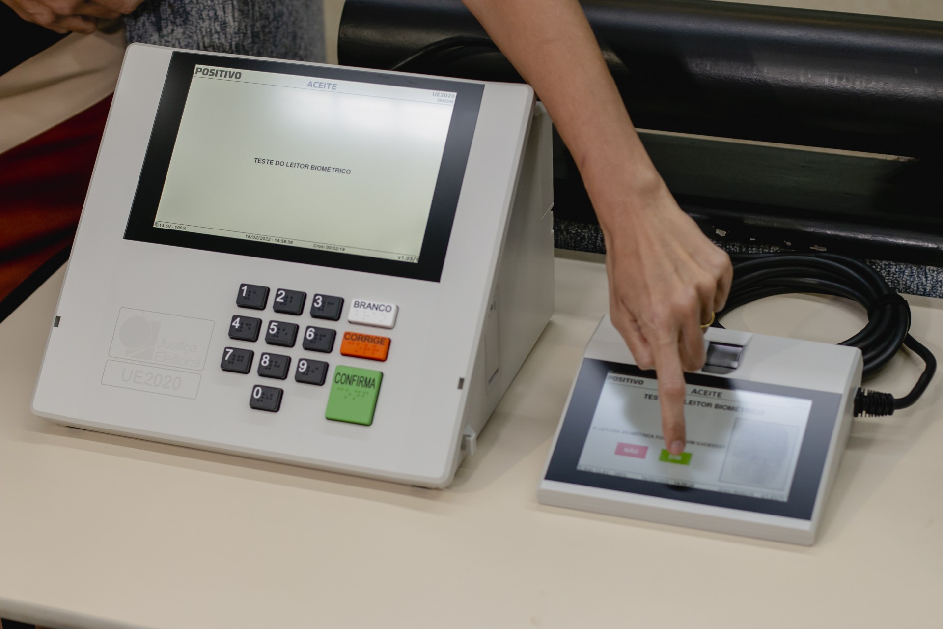 TSE lança simulador de votação na urna eletrônica | Farol | OPOVO+