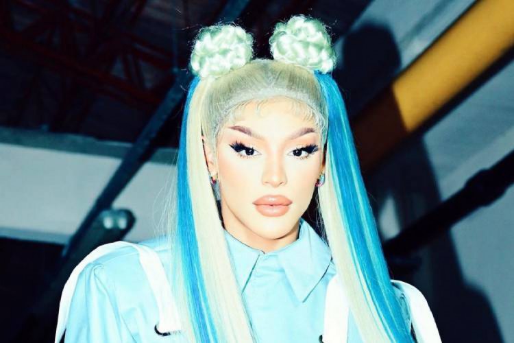 Pabllo Vittar enviou mensagem para fã que foi furtado em bloco de Carnaval