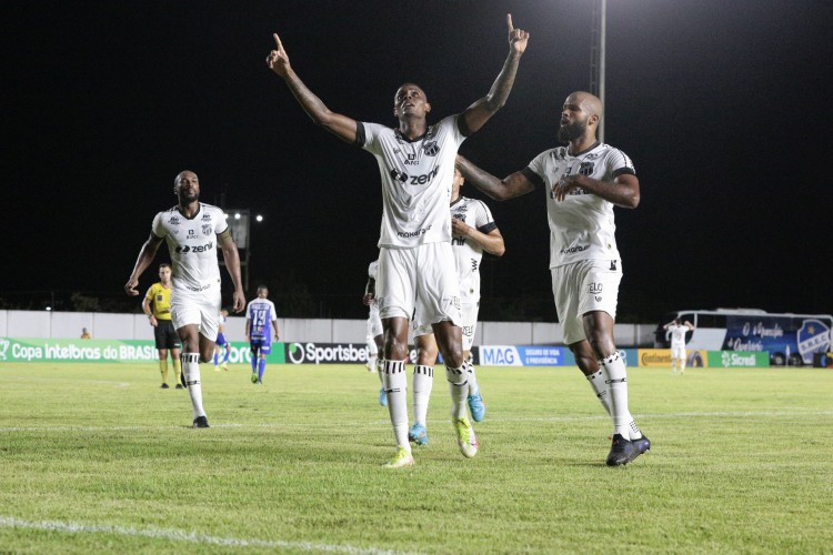 Ceará eliminou o São Raimundo-RR na primeira fase da Copa do Brasil