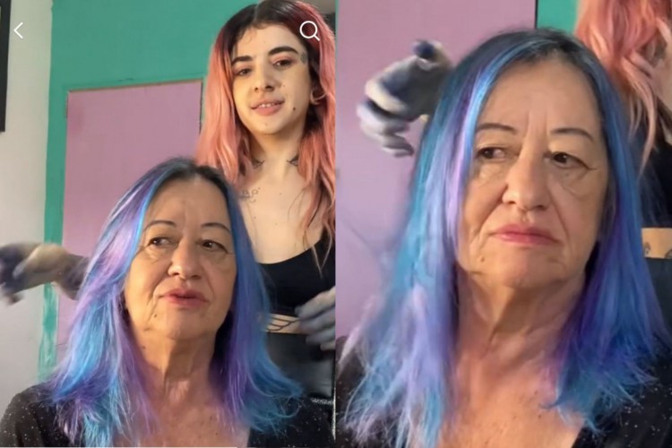 A cabeleireira Ana Carolina, de 30 anos, compartilhou em nas redes sociais um vídeo em que aparece pintando o cabelo de sua mãe de azul e roxo