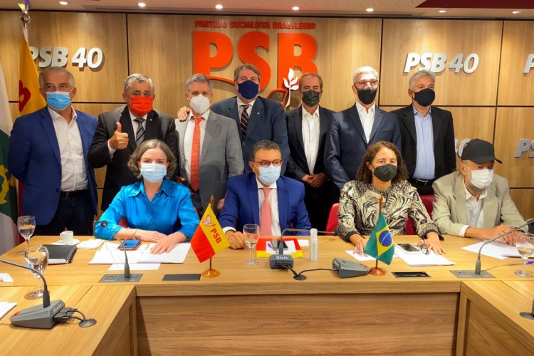 ￼REUNIÃO entre PT, PSB, PCdoB e PV decide por federação, mas sem a participação do PSB