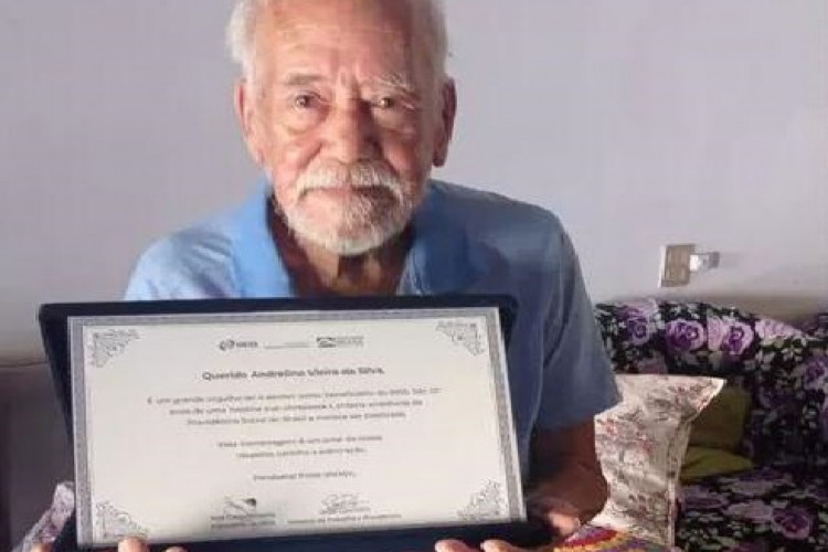Aos 121 anos, a idade de Andrelino Vieira da Silva, o Terror do INSS, ultrapassa a pr&oacute;pria exist&ecirc;ncia do Instituto Nacional do Seguro Social (INSS) no Brasil