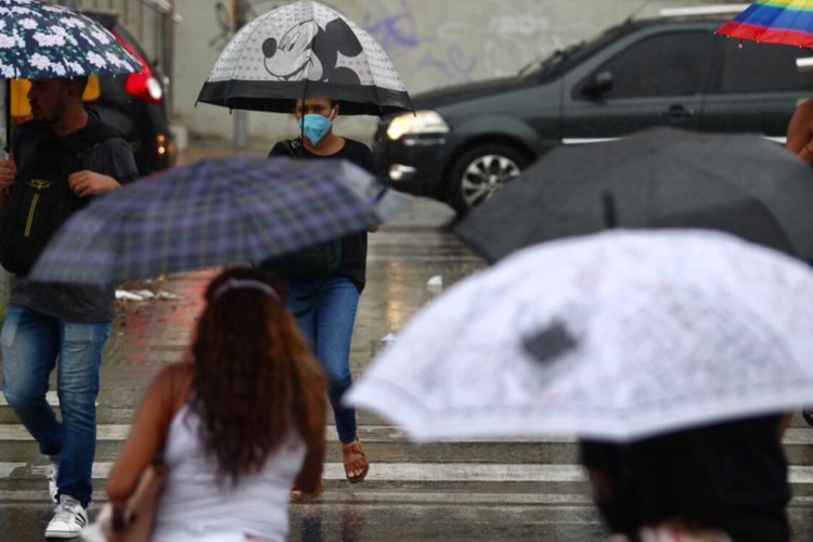 NA VÉSPERA do dia de Natal, choveu em 55 municípios cearense