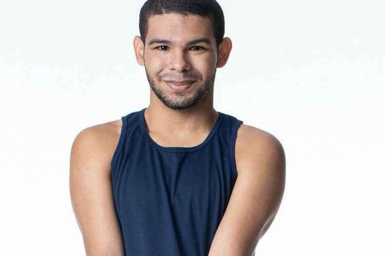 O cearense Vinicius, conhecido como Vyni, participou da 22ª edição do reality show Big Brother Brasil