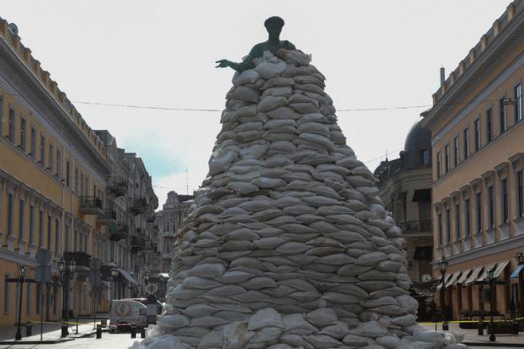 Ucrânia se esforça pra preservar seu patrimônio cultural, mesmo sendo parte dele de origem russa