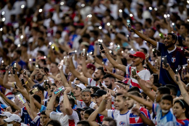 Estreia do Tricolor na Libertadores tem expectativa de est&aacute;dio lotado mais uma vez