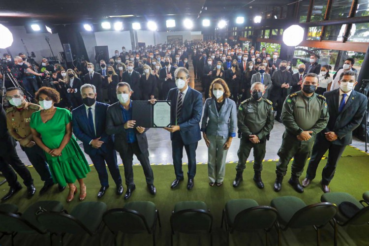 Governo do Ceará ganha reforço de 212 novos servidores para a Pefoce nesta quarta-feira, 23