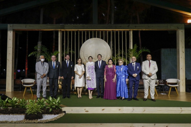FORTALEZA, CE, BRASIL, 25.03.2022: Governador Camilo Santana entregou hoje a Medalha da Abolição a 9 homenageados. Entre eles, Senador Cid Gomes, Presidente da Fiec Ricardo Cavalcante, presidente da CUFA, Preto Zezé  (Foto:Thais Mesquita/OPOVO)