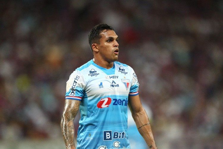 Robson não joga pelo Fortaleza diante do América-MG 