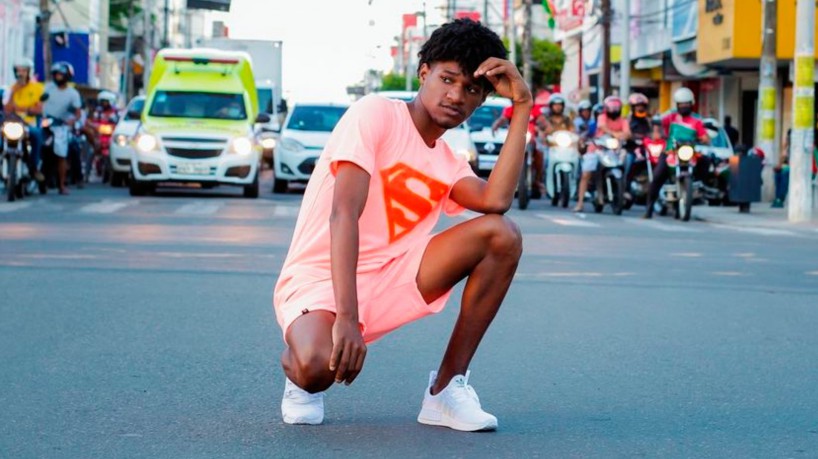 Nhew: Conheça Junior Caldeirão, famoso por bordões na internet - O POVO