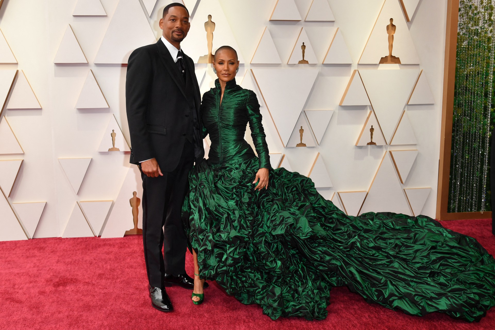 Will Smith e Jada Pinkett Smith no tapete vermelho do Oscar 2022  