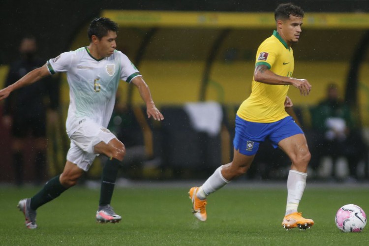 Brasil aproveita jogo com a Bolívia em La Paz para fazer experiências