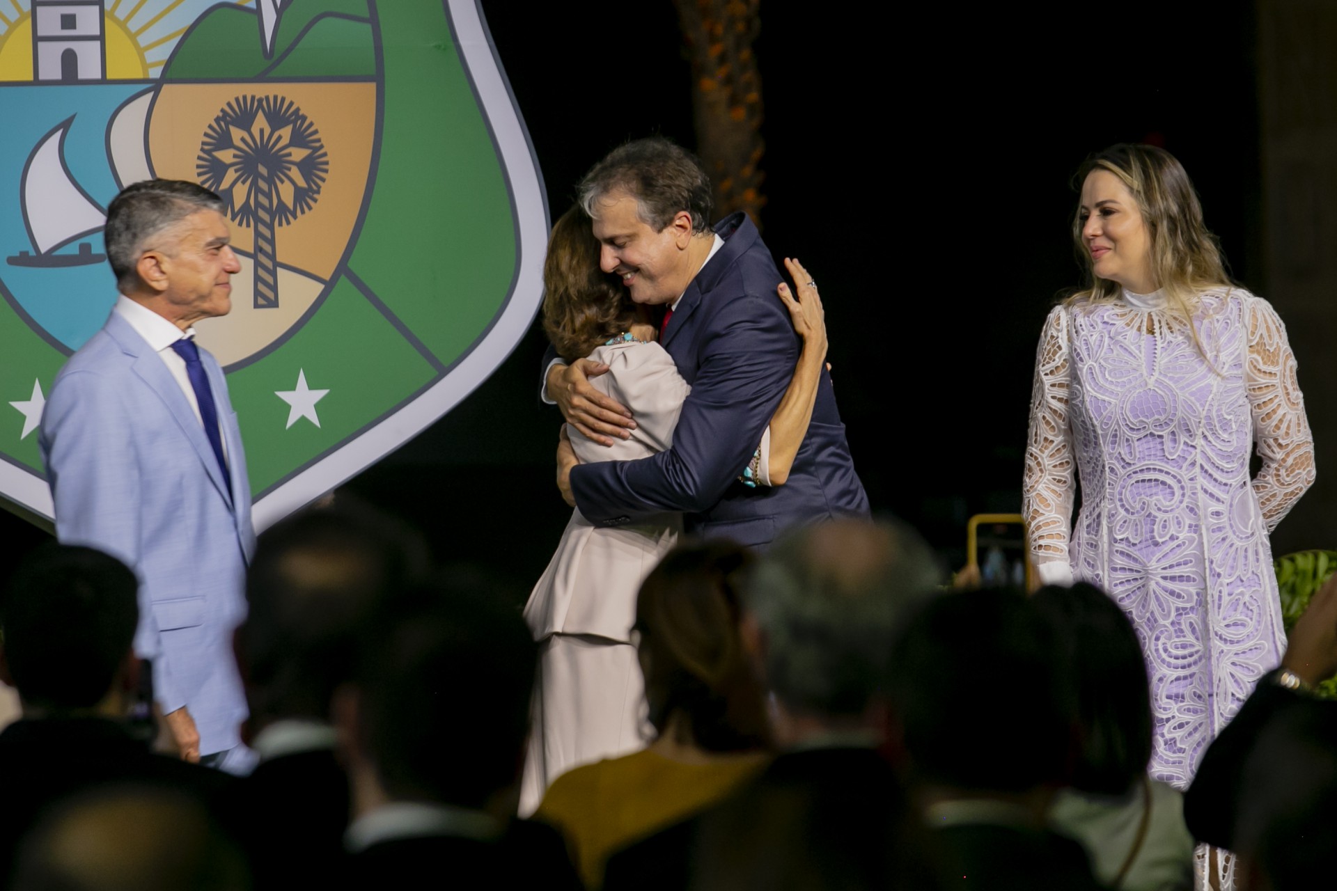 ￼ Izolda Cela, ao receber o cargo de governadora de Camilo (Foto: Aurelio Alves)
