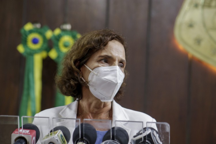 ￼Izolda liderou sua primeira reunião do Comitê Estadual de Enfrentamento à Covid-19