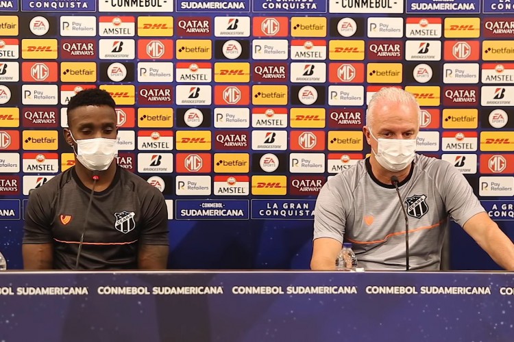 Mendoza e Dorival J&uacute;nior t&ecirc;m grande vantagem contra o Independiente, pela Copa Sul-Americana