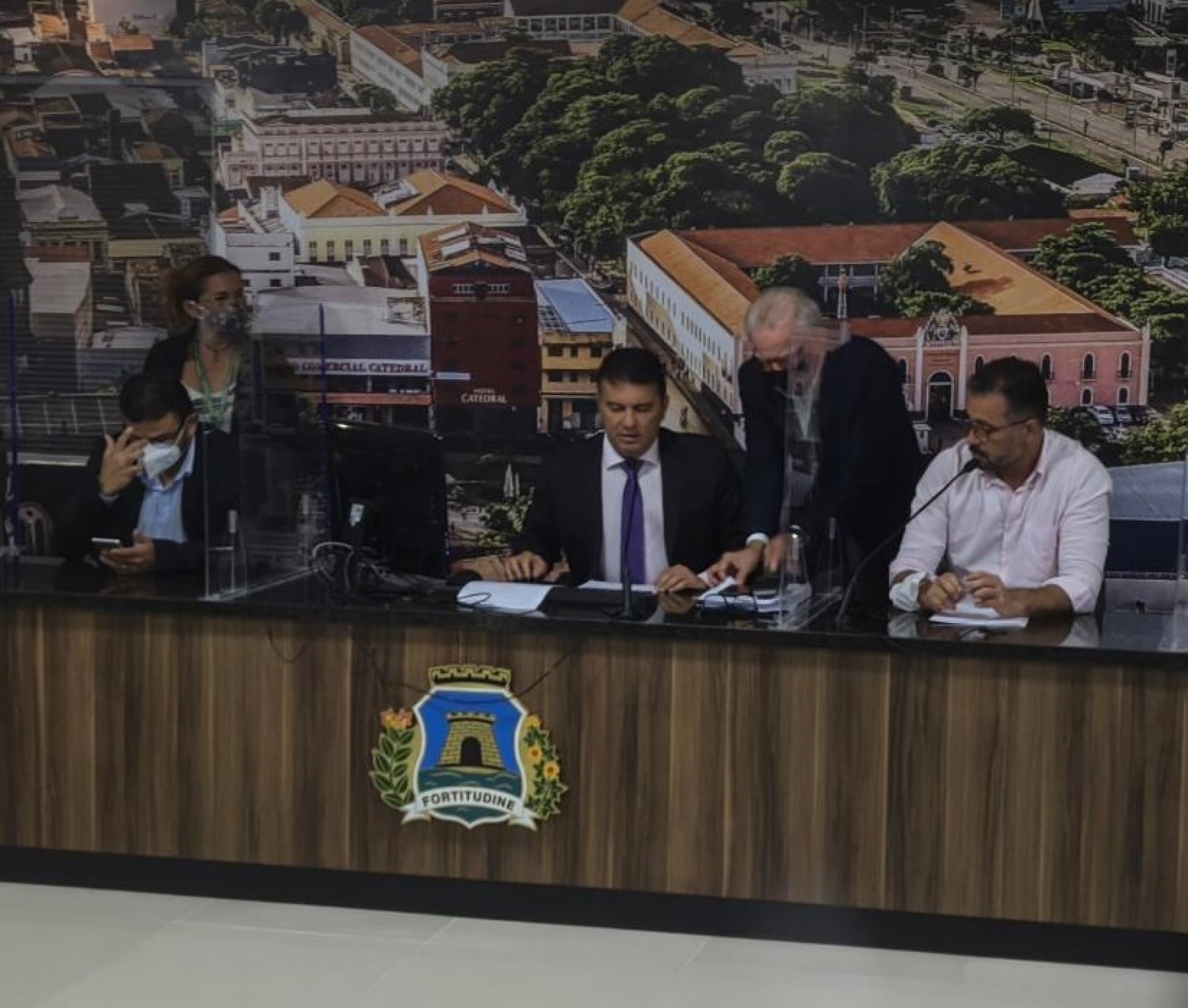 Conselho de Ética da Câmara Municipal de Fortaleza analisa caso Ronivaldo Maia (Foto: Carlos Mazza / O POVO)